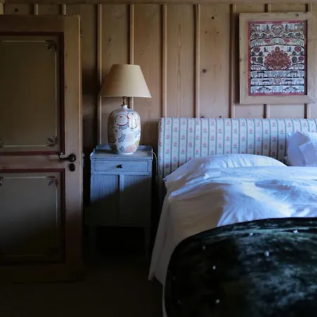 Le Saanen Dağ evi Gstaad